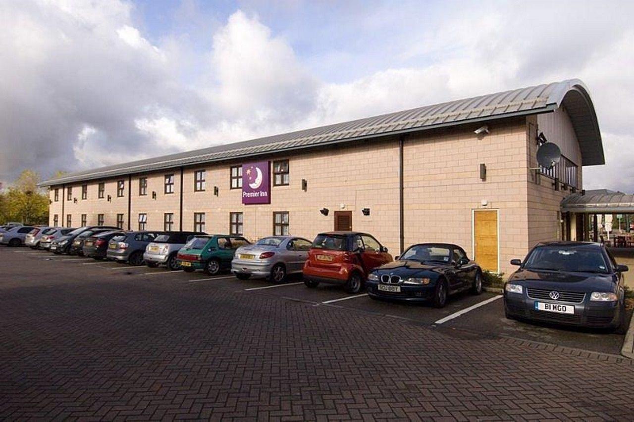 Premier Inn Manchester Cheadle  Zewnętrze zdjęcie